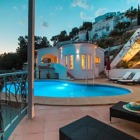 A Beautiful, 3 Bedroom In Moraira With A Pool, Wifi And Views Of Villa